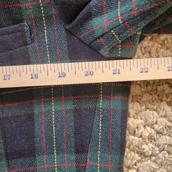 Vintage‎ Navy and Green Plaid Wool 2 Button Blazer Holiday Inspired - Picture 6 of 10